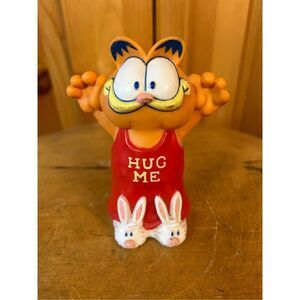 Vintage 1990 Remco Baby GARFIELD THE CAT "Hug Me" Squeeze Pal Toy Bunny Slippers